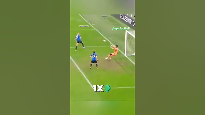 When Goalkeepers Does the Impossible and Avoid the Goal💀 @goalkeepers #goatkeepers #skills