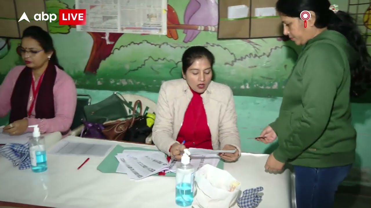 MCD Polling: सुबह से Voters में उत्साह, देखें Mega Coverage | MCD Election 2022 | AAP | BJP