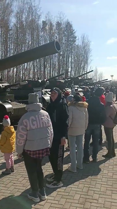 Лагерный сад в Томске #сибирь #томск70 #томскаяобласть #танк #танки ...
