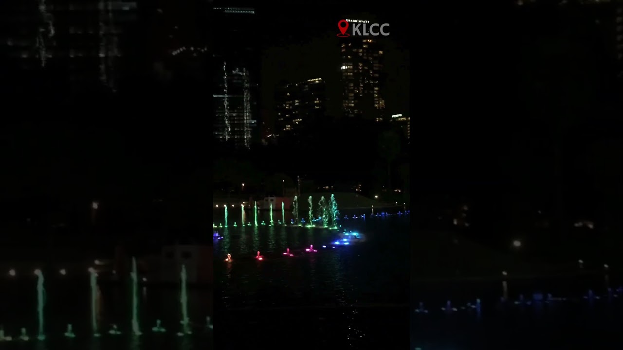 Check out this cool outdoor scene I captured at night. The reflection is 🔥