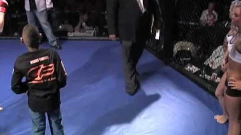 Scottie "The Dream" Weaver Feb 26 2011 Super Fight...