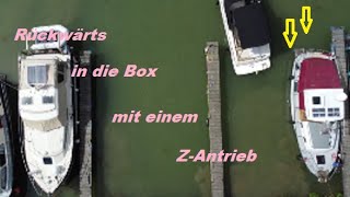 Anlegen Rückwärts mit einem Sportboot