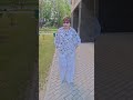 Блузка на завязке и плотные хлопковые брюки  #мода #модныепоказы #стиль #мода #модныепоказы #стиль