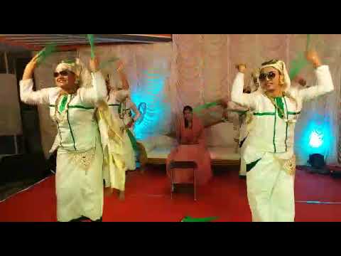 Vadakkela Paathu.....Modern Oppana..