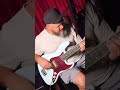 Nosso amigo Juliano Telli testado o Fender Gold Foil - pronta entrega na Gruveria Shop #baixista