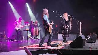 Celebrity Nicks In Time live - Don't Stop - March 2025 Wealth