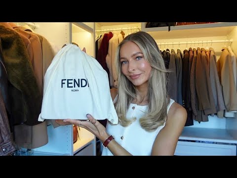 NEW BAG UNBOXING & THE FIRST CHRISTMAS SHOP - YouTube