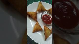 #shorts #shortvideo keema samosa recipe soon on my channel press subscribe button to get notified