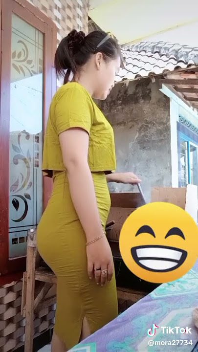 Tante montok lagi masak