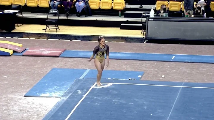 Amy Stewart (Towson) 2022 Floor
