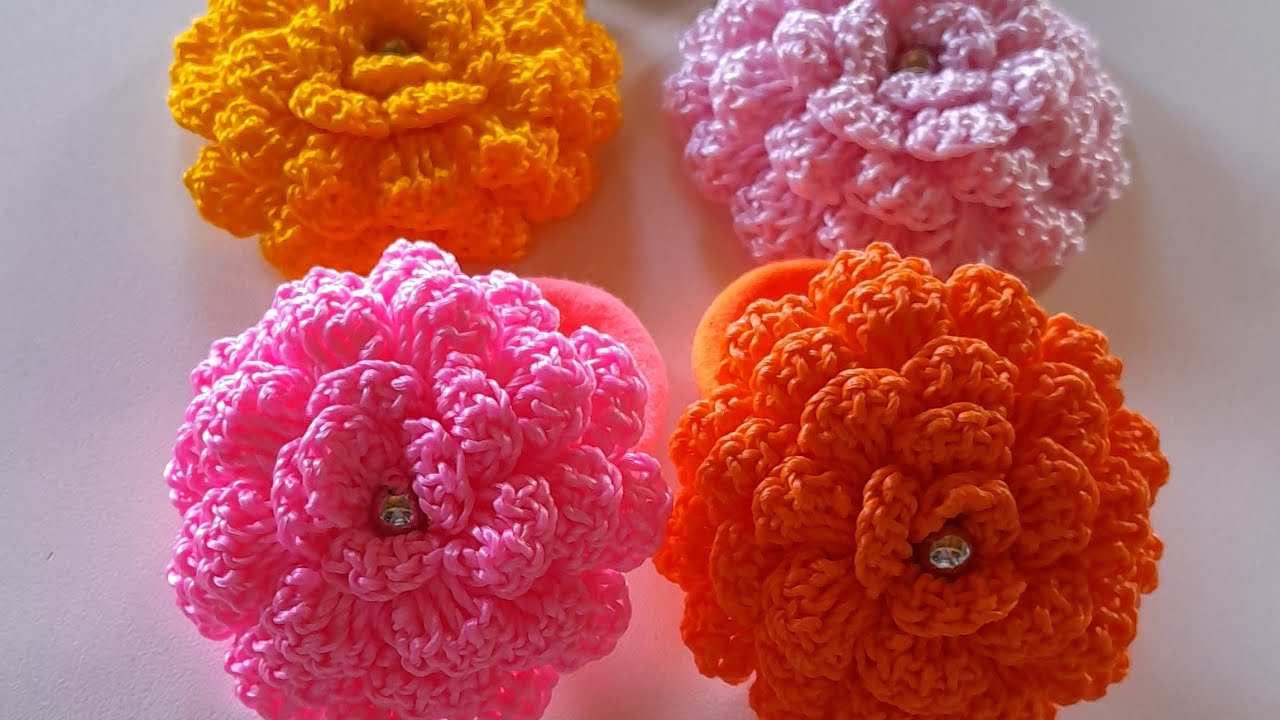 XUXINHAS COM FLOR EM CROCHÊ PASSO A PASSO 