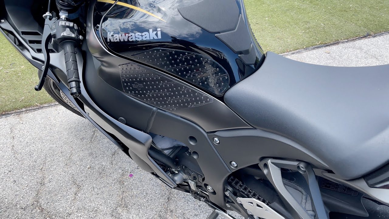 2023 Kawasaki zx10r clear tank grip installation YouTube