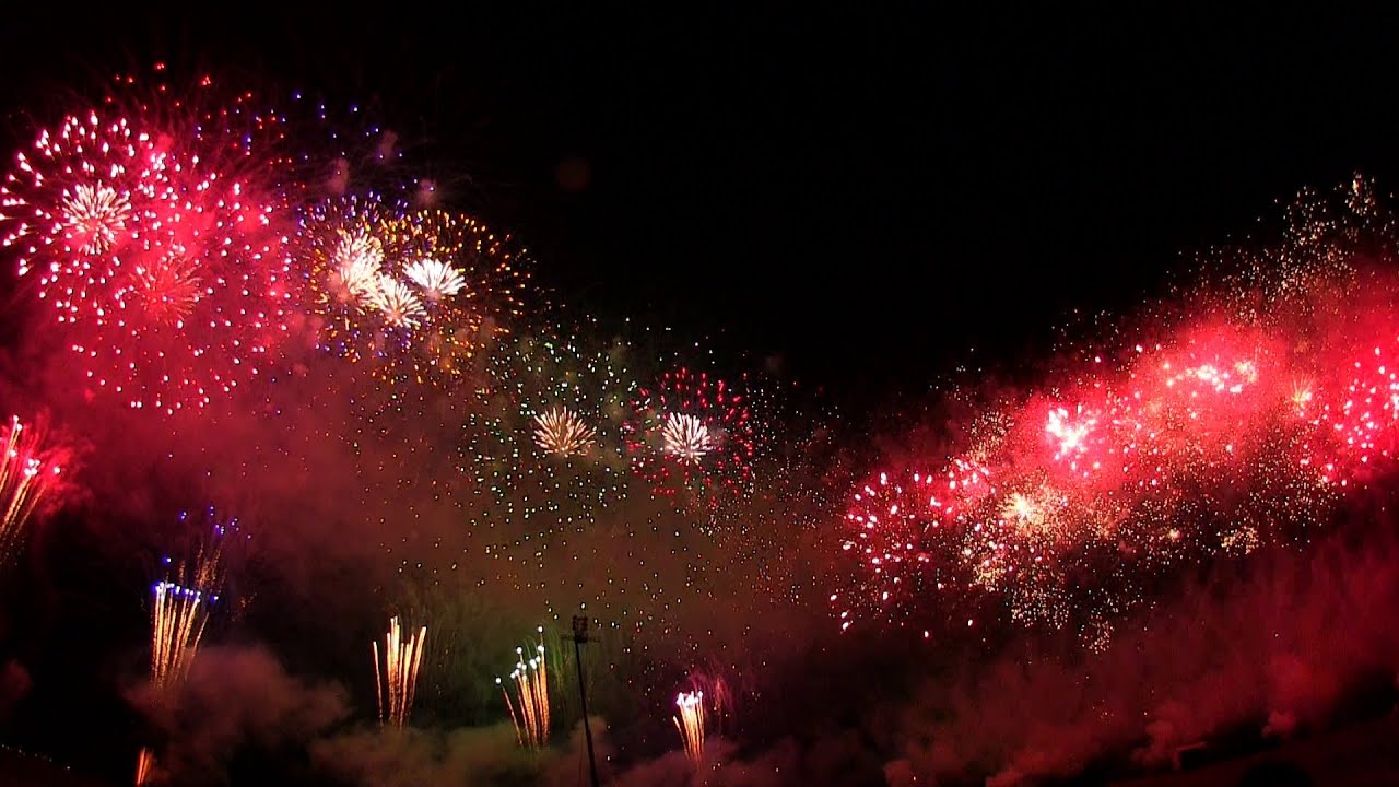 男鹿日本海花火大会 Akita Japan Oga Nihonkai Fireworks Festival 12 Closing Show フィナーレ なまはげスターマイン市民号 Youtube