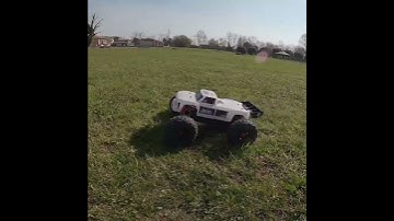 2040 RC - Arrma Outcast 8s epic crash!!! 😂 #shorts #rc #crash #epicfail #hulk #bashing #rcfun #arrma