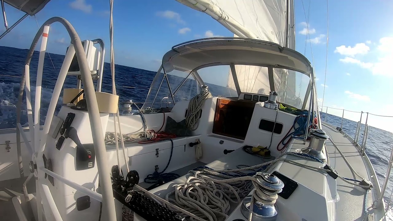 Long Video of Mid Atlantic Sailing - Slow TV - Ocean Sound ASMR