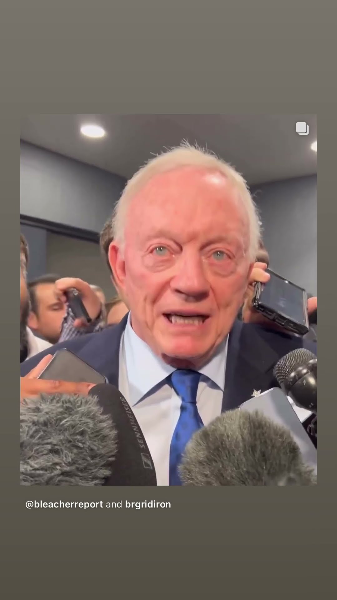 I didn’t even know about it #hoodnews #jerryjones #dallascowboys #interview #dallas #NFL #shortvideo