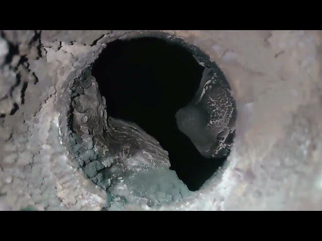 Reclamación caldera maciza llena de hollín