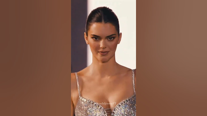 #kendalljenner #lorealparis #runway #shorts #model #reels #catwalk #trending #youtube #viral #yt