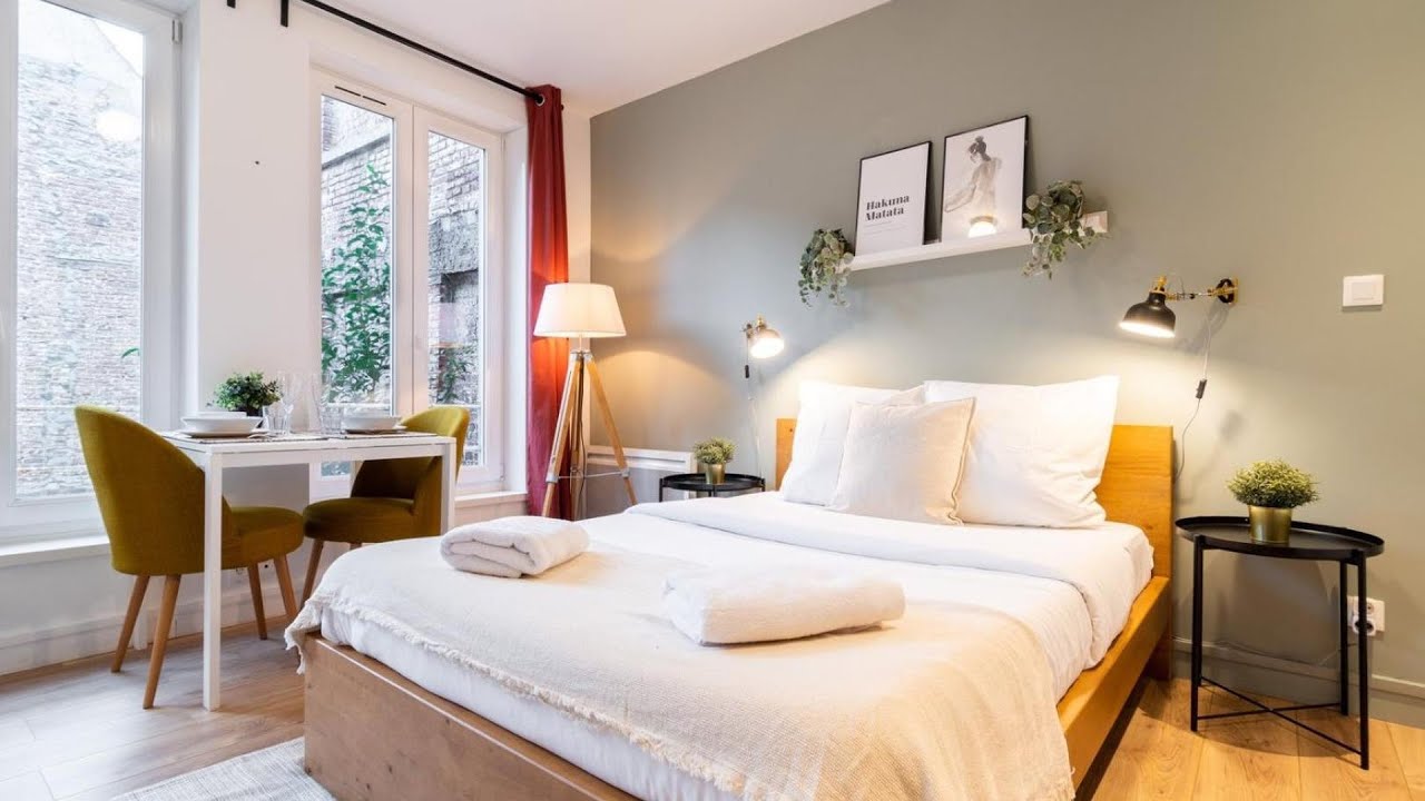 Hypercentre-gares: superbe studio equipe | Lille, France | Hotel Review 🏨