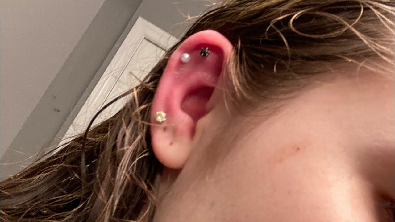 Piercing my Helix With a Sewing Needle (REALISTIC)🪡👂 YouTube