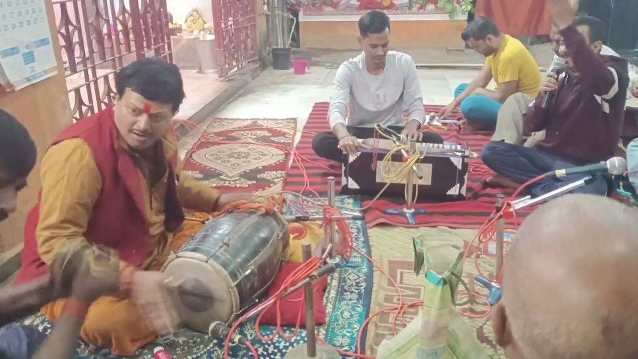 सुन्दरकाण्ड के भजन के साथ प्रस्तुती