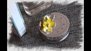 *Konkretnie o..* BECCA Hydra-Mist Powder