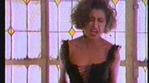 Francamente Flor Yvon  (Videoclip Original)