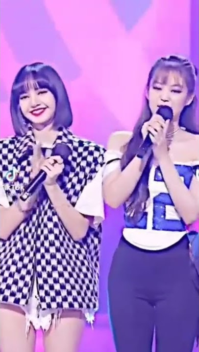 LISA REVOLUTION 😍 #lisa #blackpink