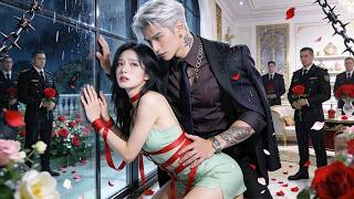 Mereka berikan dia pada bos mafia paling ditakuti... dan dia jadikannya ratu kesayangan!