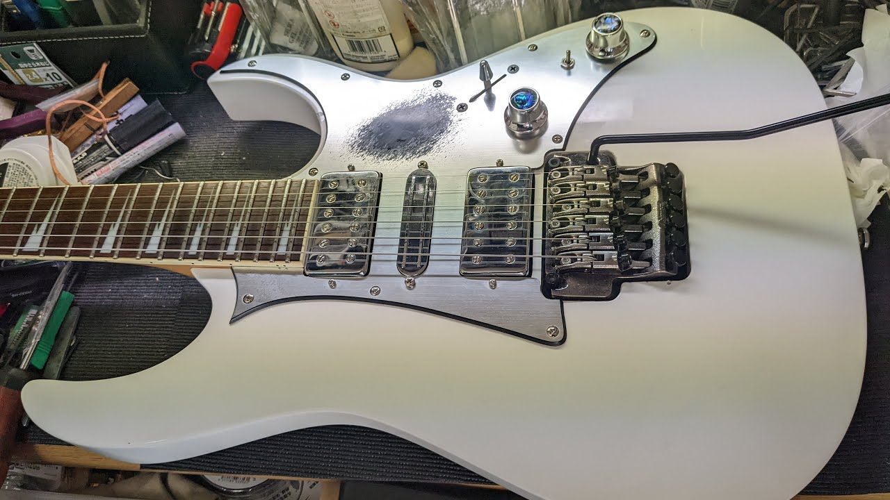 しています Ibanez - Ibanez RG350DX covered 3H MOD wh/chの くオススメ - mjailton.com.br