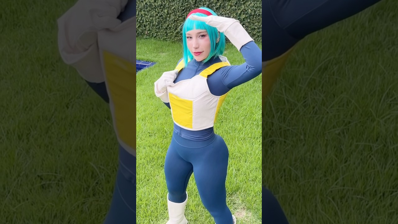 Vegeta will NOT like this 😳 #anime #cosplay #youtubeshorts