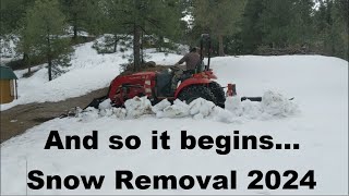 Snow Removal 2024 Part 1  Using a Mahindra 1635 Tractor