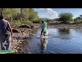 Pesca en el rio entre Nito y Pepe y saludos
