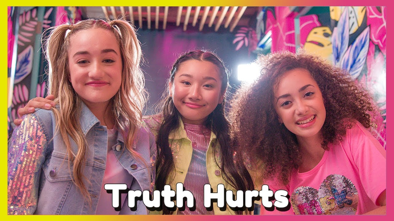 Truth Hurts Lizzo [Official Music Video] Mini Pop Kids YouTube