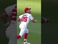 Nasim Nuñez Flies Across The Sky To Make A Great Soaring Catch