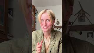 Carpet Muncher by @mothpoet live on stage at @siamsatire for Lasta Festival 2025.