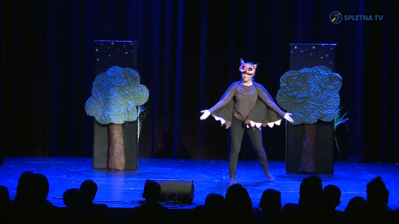 Celotna gledališka predstava: Sovica Oka