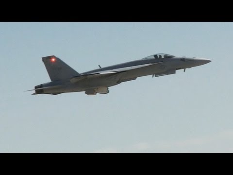 F-18 Super Hornet - Demo - YouTube