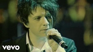 Indochine - Tes yeux noirs (Alice & June Tour à l'Opéra de Hanoï 2006) chords