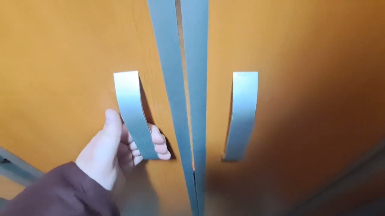 Old modernized IFMA traction elevators @ Șoseaua Alexandriei, bl.M1-M5, Bucharest, Romania