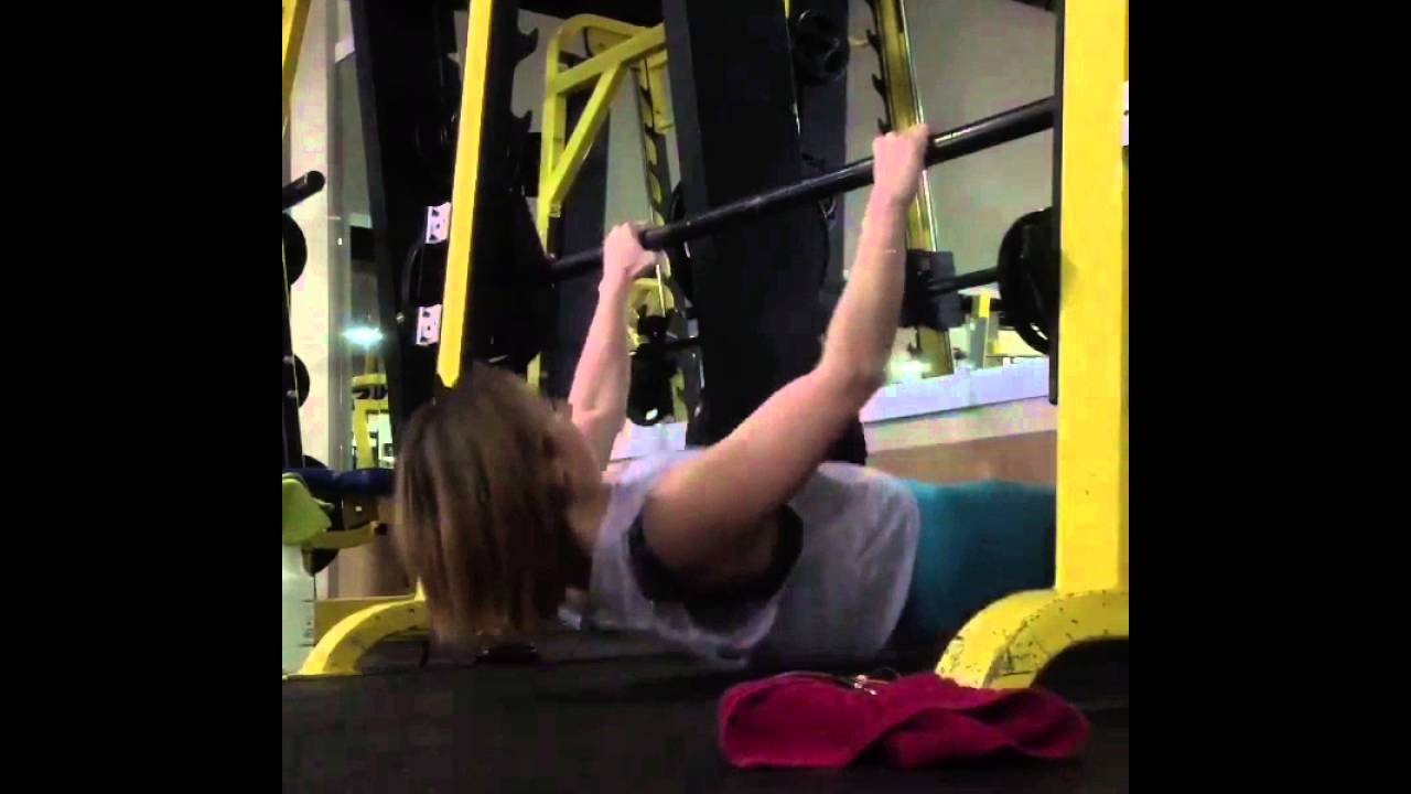 FBS Smith Machine Inverted Row