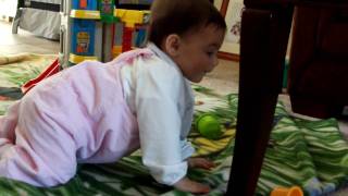 Julia Crawling March 6 2010.MOV