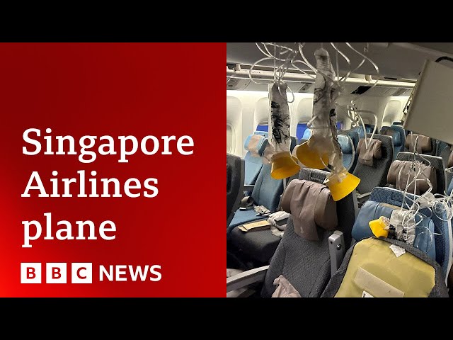 Singapore Airlines plane dropped 178ft in five seconds, report shows | BBC News class=