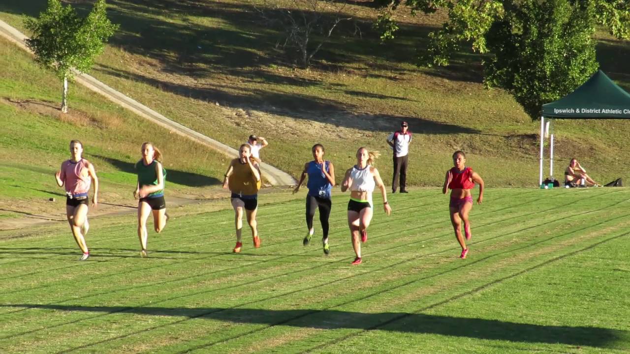 120m Ladies Open Gift Semi2 27th Ipswich Lightning Gift 2016