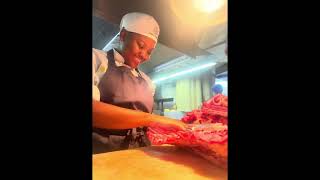 Dumelang bagweribonjour it’s chef Melba chef ye massiveee welcome to my YouTube channel in France 🇫🇷