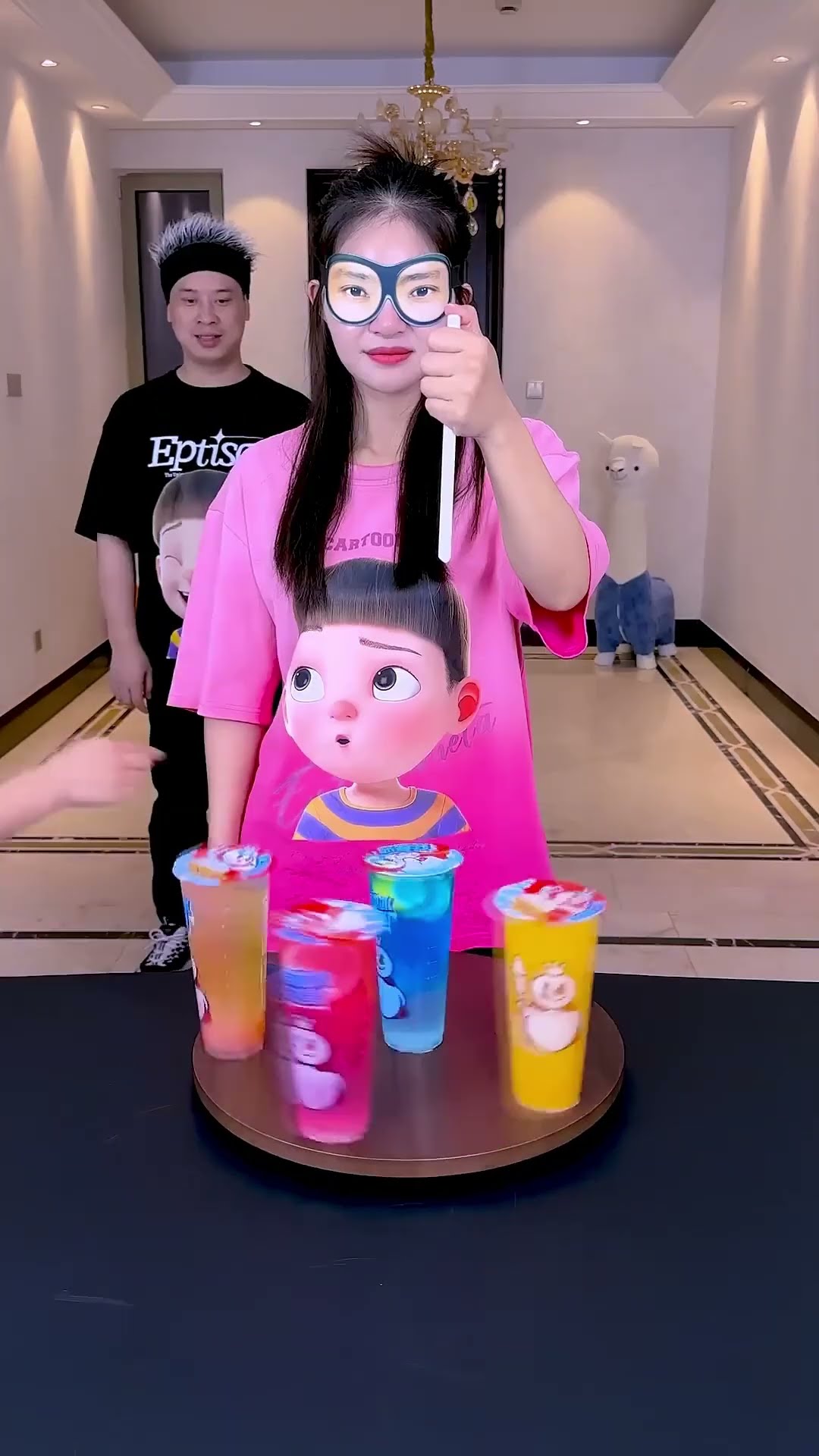 The Milk Tea Drinking Challenge Is So Fun, Give It A Try! #Funnyfamily #Partygames #Familygames