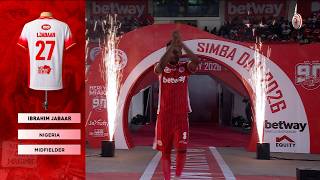 TAZAMA HAPA MWANZO MWISHO AHMED ALY ALIVYOWATAMBULISHA WACHEZAJI SIMBA DAY