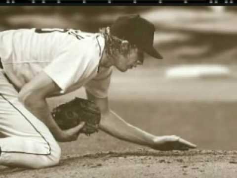 mark fidrych talking to the ball