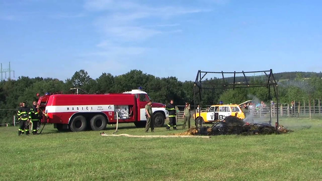 SDH Vlašim - ukázka na Farmě Blaník 17.8.2013