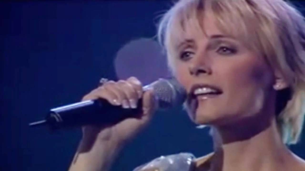 Dana winner - ik hou van jou -TEKST-ondertitel